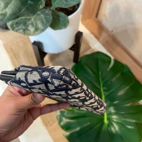 Authentic Dior Pouch/clutch - Picture 9 of 16